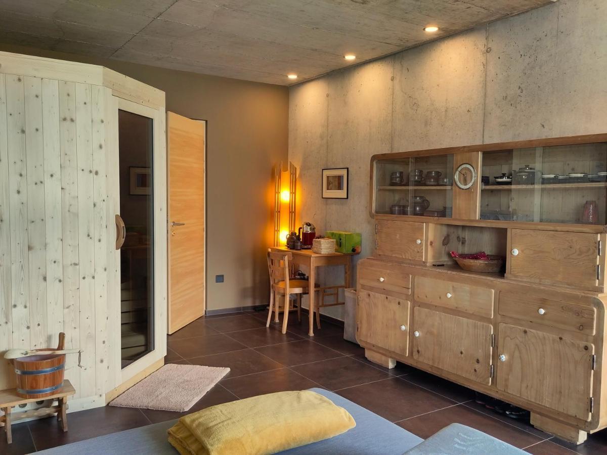 Apartment Das Runde Cermes Esterno foto
